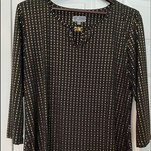 Women’s gold trimmed tunic top
